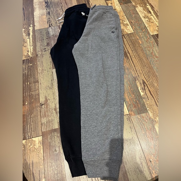 Abercrombie Joggers - Picture 1 of 9